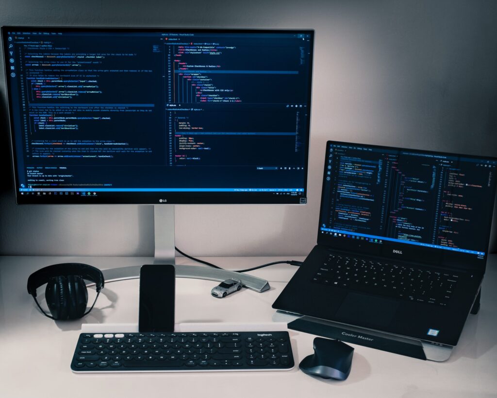 pakata goh ejmtkcz00i0 unsplash